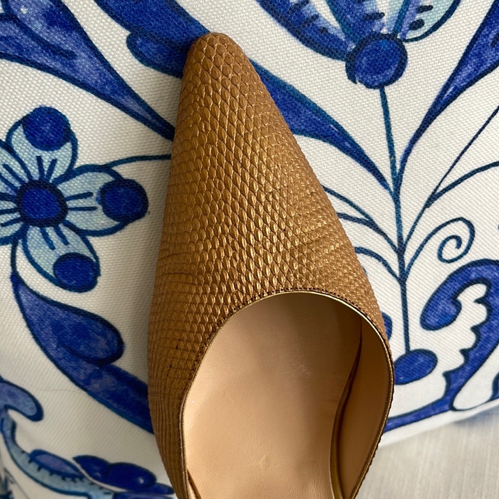 Slingback heels